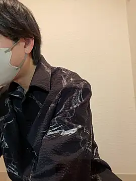 Yuma0718 online show from 11-01-25, 09:17