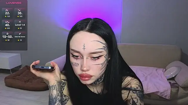 Somniyaa online show from 04-19-26, 03:55