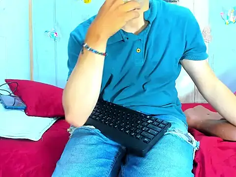 afroditoo online show from 12-02-25, 02:50