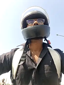 Snapshot of YoursThickDick chatting on 11-06-25, 05:52 YoursThickDick online show from 11-06-25, 05:52