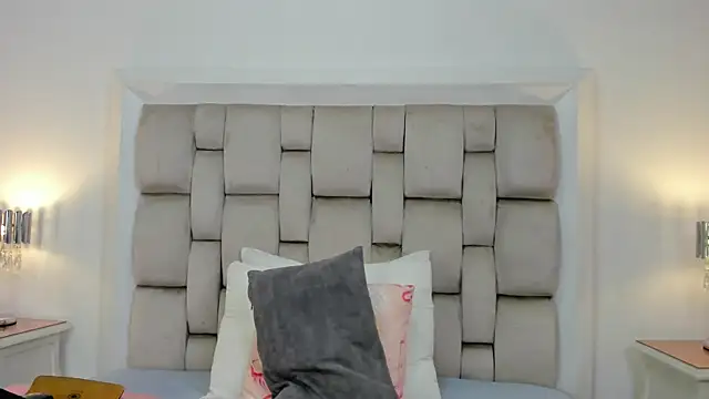 frehia dimou online show from 04-05-26, 11:40