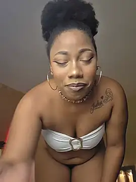 Snapshot of Naomi_jhonson chatting on 07-20-26, 05:04 Naomi jhonson online show from 07-20-26, 05:04