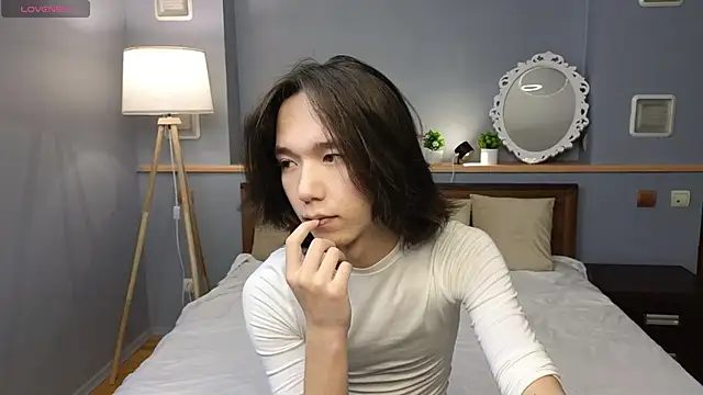 Snapshot of okerriella chatting on 10-08-25, 07:50 okerriella online show from 10-08-25, 07:50