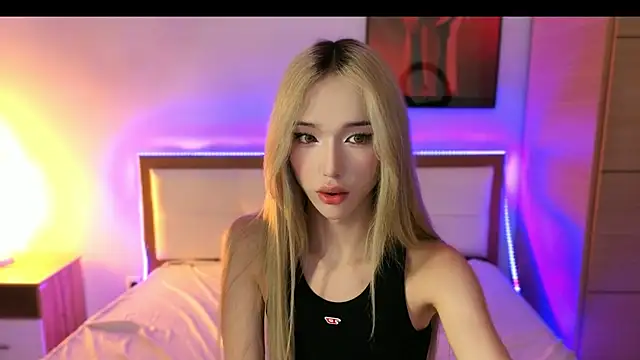 Snapshot of okerriella chatting on 07-26-26, 02:46 okerriella online show from 07-26-26, 02:46
