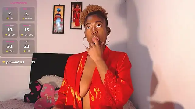 Snapshot of AdrianaCampbelll chatting on 10-19-25, 05:52 AdrianaCampbelll online show from 10-19-25, 05:52