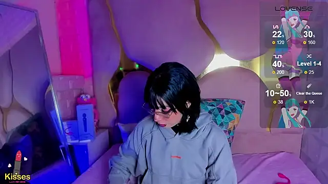 Niina Sissy online show from 03-13-26, 04:08