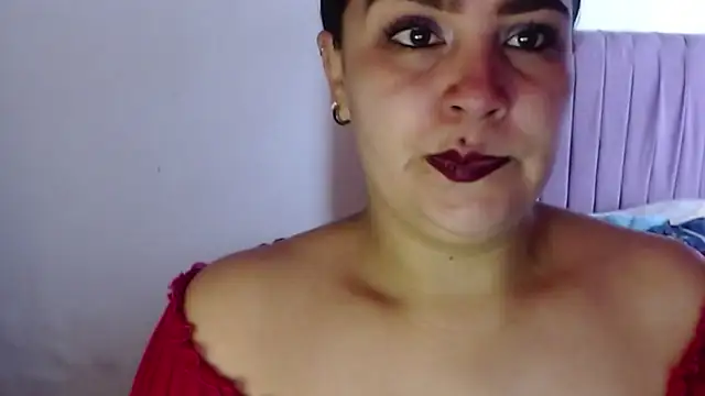 Salma deep online show from 10-16-25, 02:07