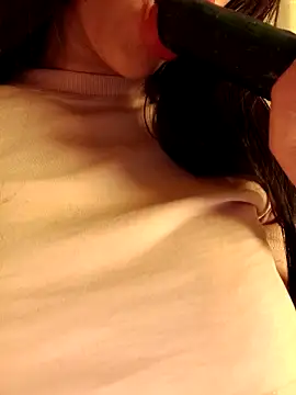 Snapshot of OnlyRima chatting on 05-11-26, 02:45 OnlyRima online show from 05-11-26, 02:45