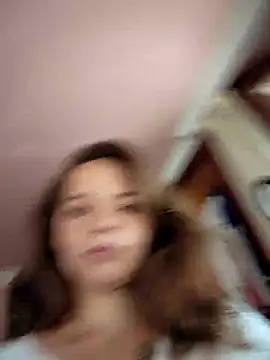 Snapshot of Wildmaca chatting on 10-21-25, 09:43 Wildmaca online show from 10-21-25, 09:43