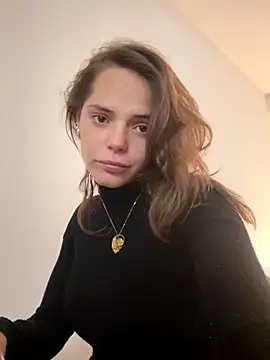 Snapshot of Wildmaca chatting on 12-01-25, 04:34 Wildmaca online show from 12-01-25, 04:34