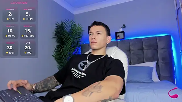 Thomas moon online show from 03-29-26, 01:44