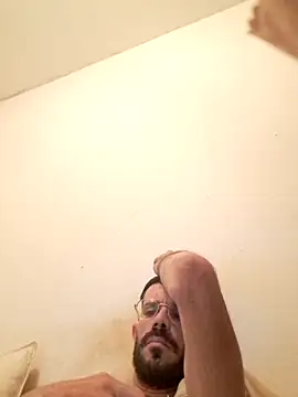 Snapshot of lolo7121 chatting on 09-24-25, 09:29 lolo7121 online show from 09-24-25, 09:29