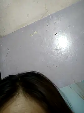 Snapshot of sanu_07 chatting on 05-14-26, 05:03 sanu 07 online show from 05-14-26, 05:03