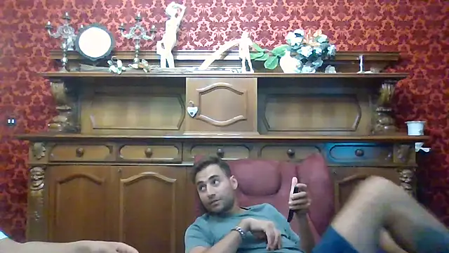 Torissimo92 online show from 09-16-25, 08:21