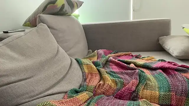 jamesgstsby22 online show from 10-05-25, 05:28