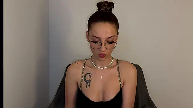 ScarlettSmithX online show from 04-07-26, 03:40