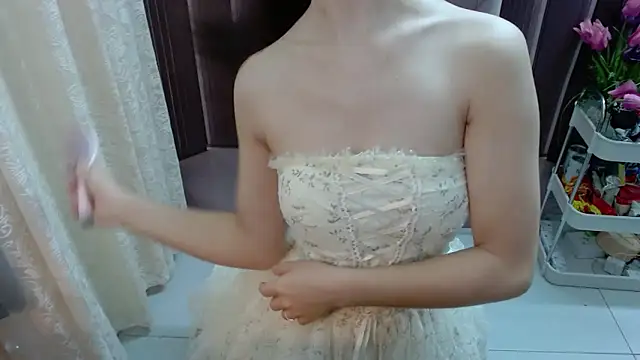 Shenlly online show from 09-16-25, 01:17