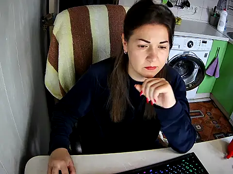 Snapshot of Adda1205 chatting on 12-02-25, 07:47 Adda1205 online show from 12-02-25, 07:47