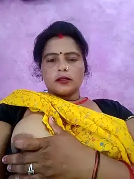 Snapshot of Hot_komal1 chatting on 09-09-25, 10:26 Hot komal1 online show from 09-09-25, 10:26