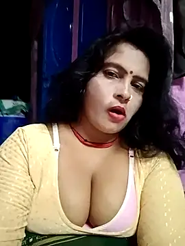 Snapshot of Hot_komal1 chatting on 10-03-25, 01:19 Hot komal1 online show from 10-03-25, 01:19