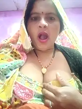 Snapshot of Hot_komal1 chatting on 12-20-25, 07:54 Hot komal1 online show from 12-20-25, 07:54