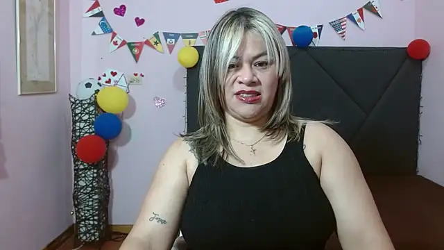 Snapshot of pamela_echeverria chatting on 06-22-26, 11:18 pamela echeverria online show from 06-22-26, 11:18