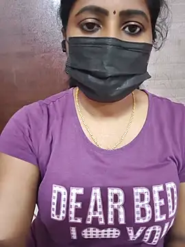 Snapshot of vasundhara26 chatting on 07-07-26, 04:59 vasundhara26 online show from 07-07-26, 04:59