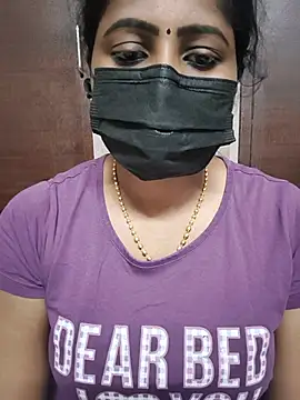 Snapshot of vasundhara26 chatting on 07-16-26, 12:44 vasundhara26 online show from 07-16-26, 12:44