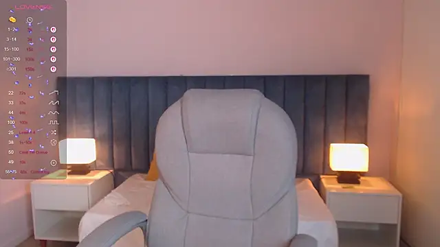 gemmalewis  online show from 09-19-25, 01:45