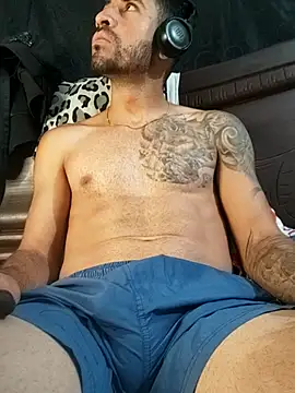 Alexsexygamer online show from 11-17-25, 12:44