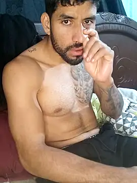Snapshot of Alexsexygamer chatting on 06-27-26, 10:48 Alexsexygamer online show from 06-27-26, 10:48