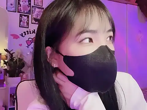 keelinnn19 online show from 09-26-25, 06:12