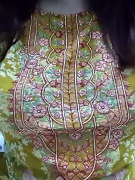 Snapshot of Suhana_Darling chatting on 07-12-26, 12:12 Suhana Darling online show from 07-12-26, 12:12