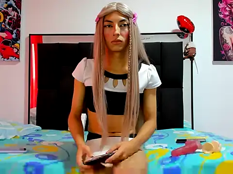 Snapshot of xamila_muaa chatting on 02-18-26, 12:34 xamila muaa online show from 02-18-26, 12:34