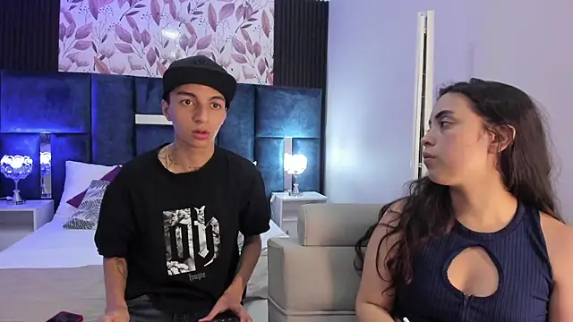 NickandAbby  online show from 03-26-26, 07:19