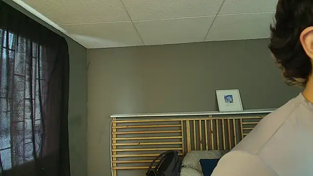 PaulEvens online show from 03-27-26, 01:33