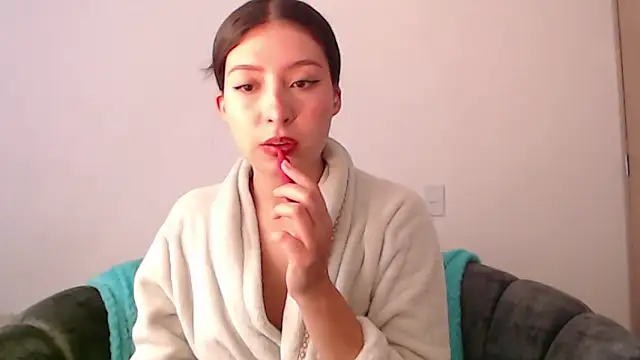 -Ivonny online show from 09-28-25, 08:25