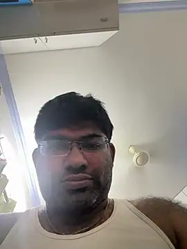 Snapshot of TELUGU-HYDDICK4u chatting on 07-13-26, 06:00 TELUGU-HYDDICK4u online show from 07-13-26, 06:00