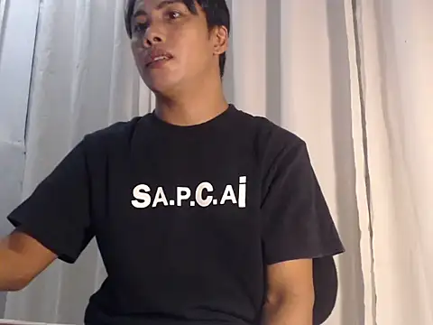 Snapshot of hell1212_25 chatting on 02-03-26, 03:28 hell1212 25 online show from 02-03-26, 03:28