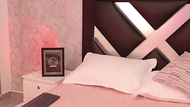 CataRicci online show from 04-21-26, 02:51