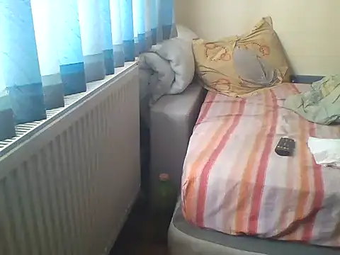 Hrnyallthetime online show from 04-10-26, 07:24