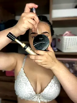 Snapshot of Sophi_dee1 chatting on 11-09-25, 01:15 Sophi dee1 online show from 11-09-25, 01:15