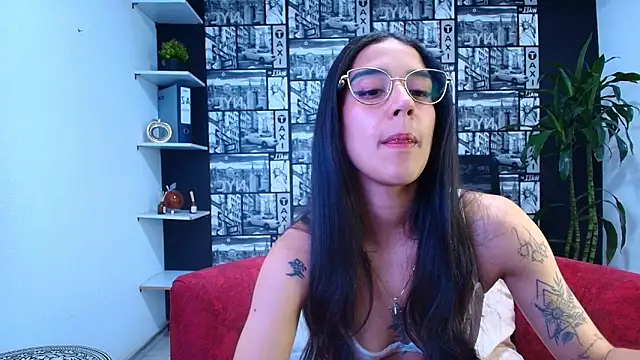 DanielaMonroe online show from 04-06-26, 08:21