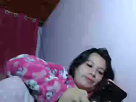 nina kisslove online show from 10-16-25, 01:39