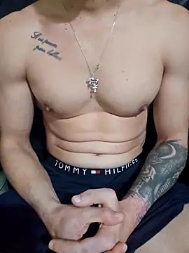 Snapshot of Dany2189 chatting on 04-03-26, 03:21 Dany2189 online show from 04-03-26, 03:21