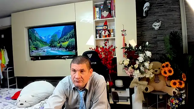 SpartacusDaddy48 online show from 05-16-26, 01:13