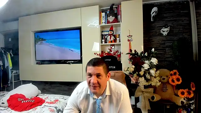 SpartacusDaddy48 online show from 05-29-26, 11:30