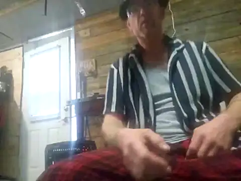 Snapshot of Billysch@xh chatting on 11-27-25, 04:42 Billyschxh online show from 11-27-25, 04:42