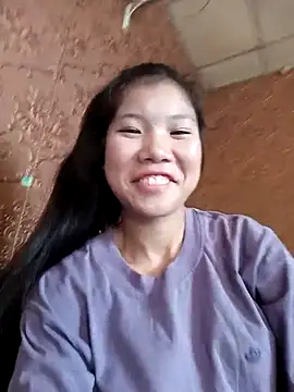 Snapshot of Adsatoh chatting on 10-15-25, 06:35 Adsatoh online show from 10-15-25, 06:35