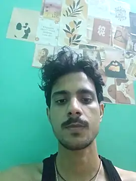 Snapshot of Sushant001 chatting on 02-05-26, 06:01 Sushant001 online show from 02-05-26, 06:01